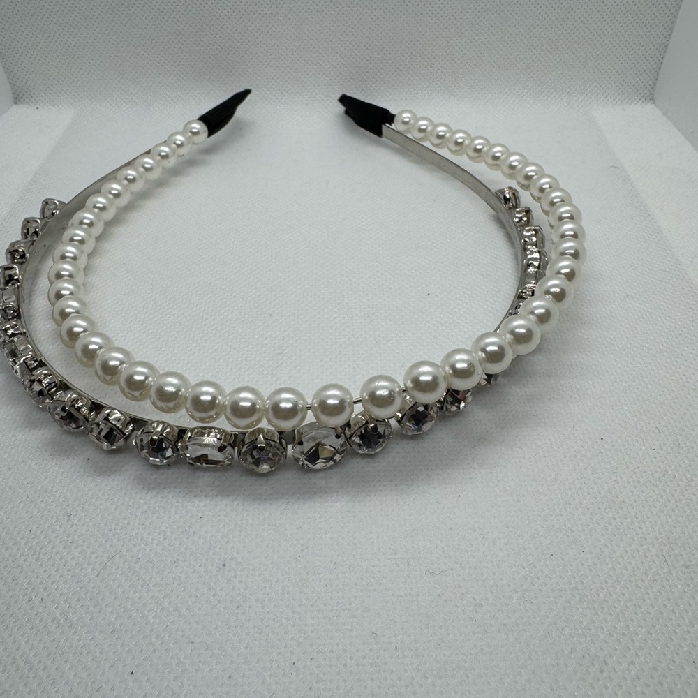 Elegant Pearl and Crystal Headband Set